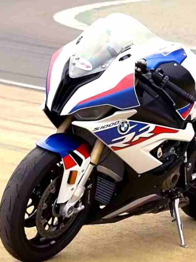 Unleashing Power: BMW S1000RR 2024 – A Symphony of Speed and Style